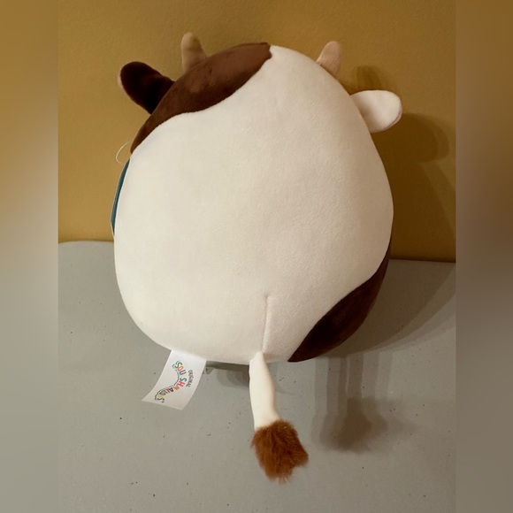Nwt 8" Ronnie Cow Squishmallow 🐮 - Picture 3 of 4